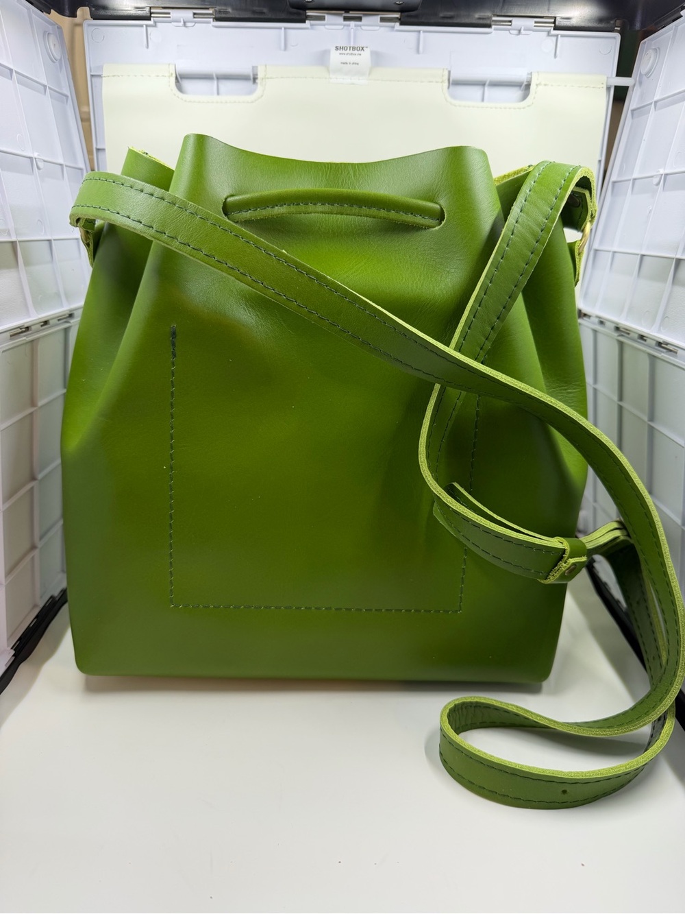Portland Leather Large Green Apple Bucket Bag - Picture 2 of 7